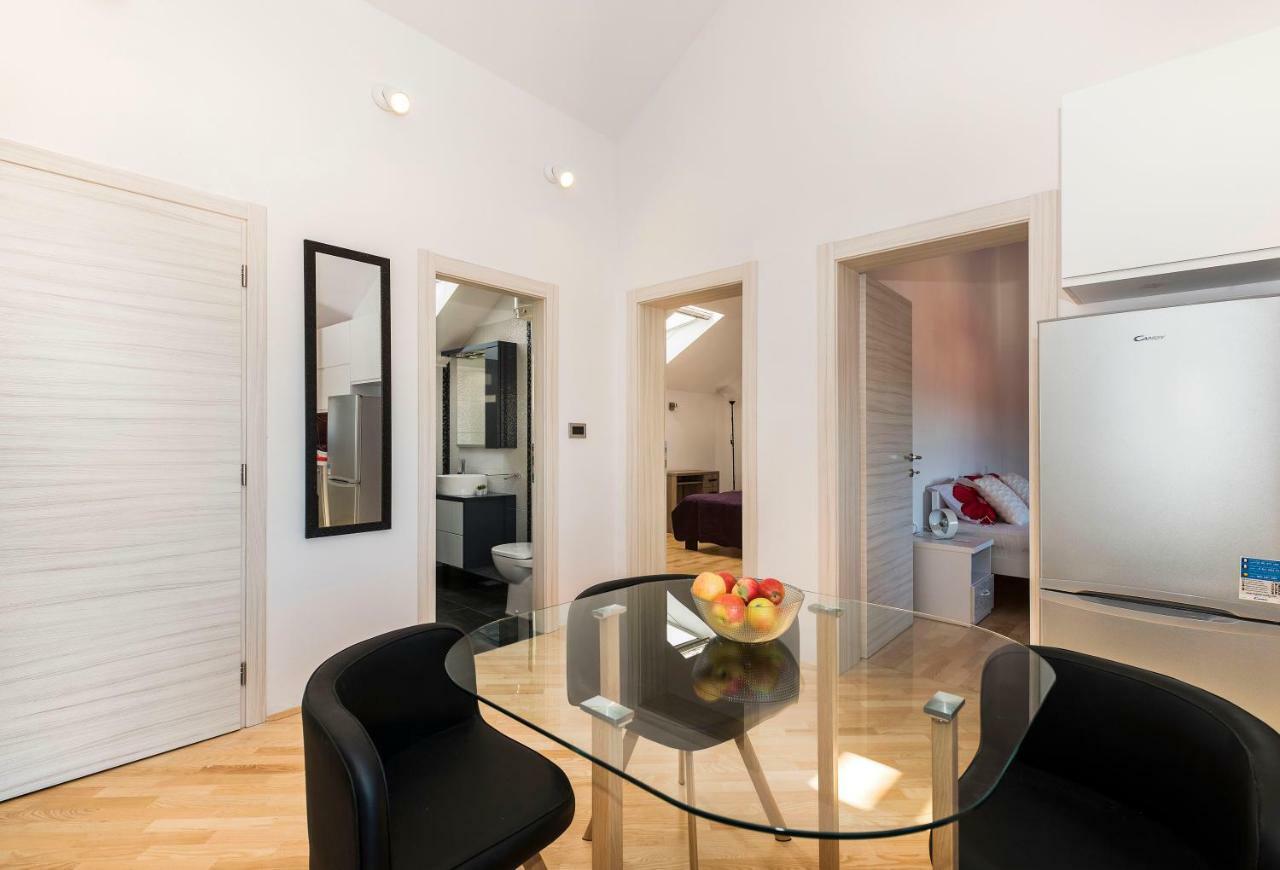 Apartman Kurika Σίμπενικ Εξωτερικό φωτογραφία