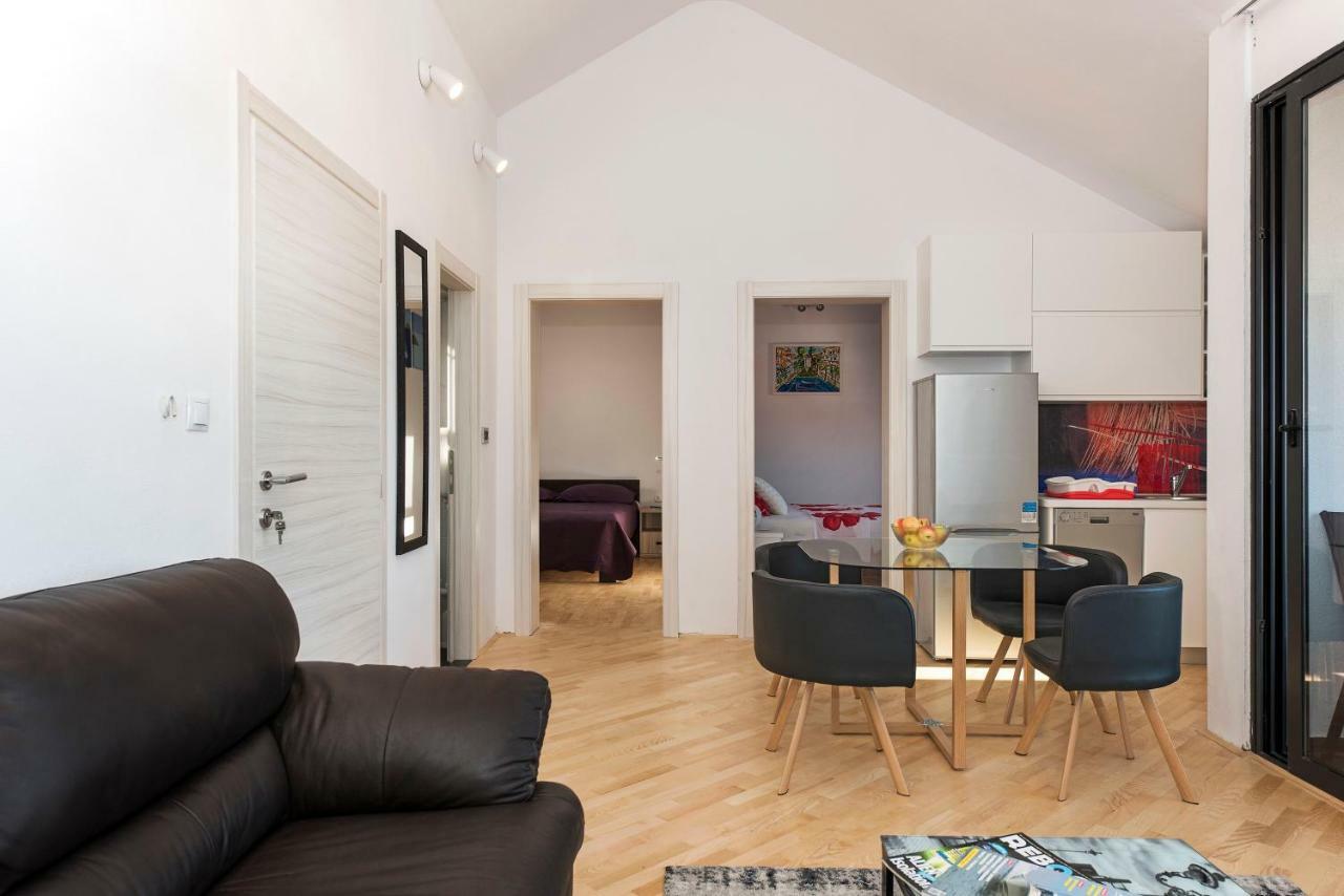 Apartman Kurika Σίμπενικ Εξωτερικό φωτογραφία