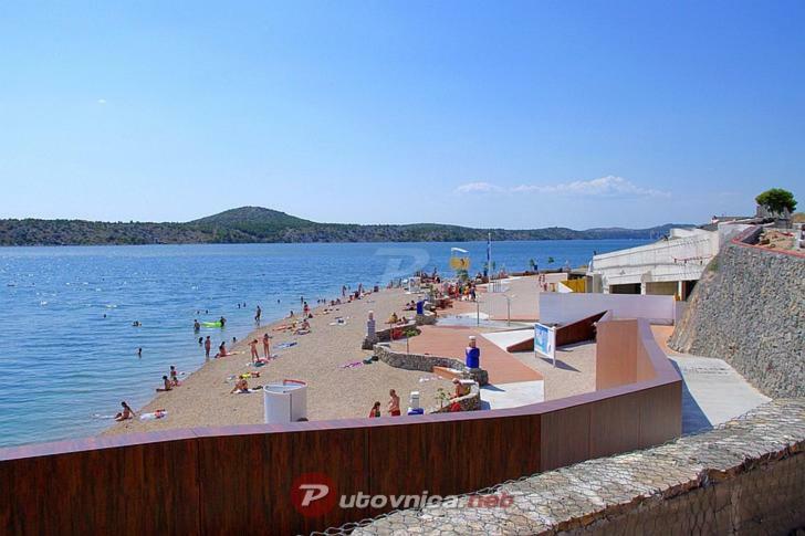 Apartman Kurika Σίμπενικ Εξωτερικό φωτογραφία