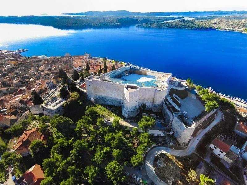Apartman Kurika Σίμπενικ Εξωτερικό φωτογραφία